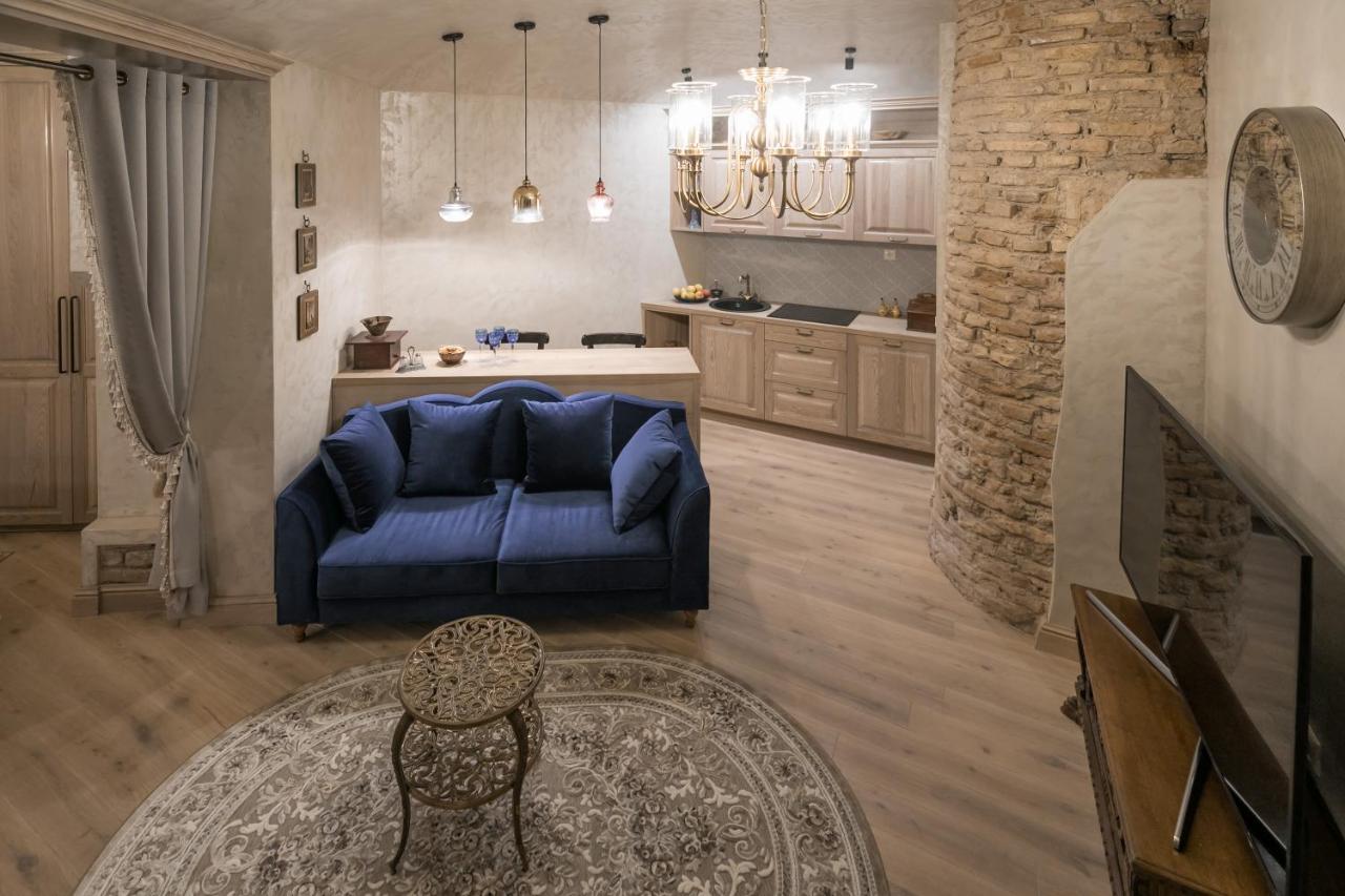 Luxury Apartment In Pilies Street Вильнюс Экстерьер фото