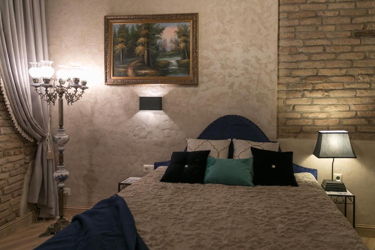 Luxury Apartment In Pilies Street Вильнюс Экстерьер фото